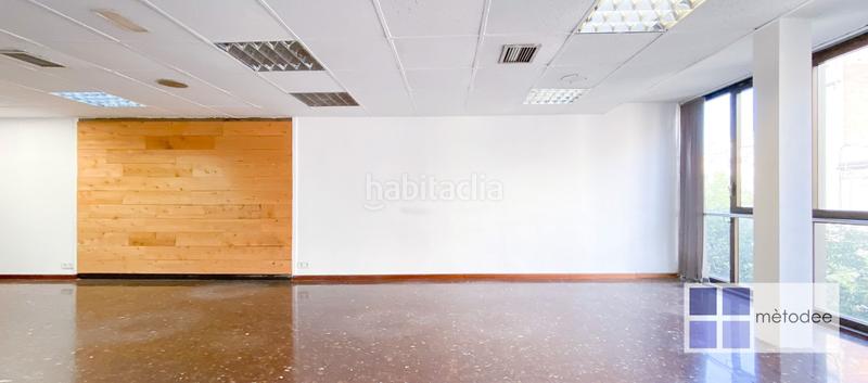 Foto ef3b3931-5b9c-4f3e-9f3f-9e32f7e3d6d3. Affitto ufficio con riscaldamento in La Nova Esquerra de l´Eixample Barcelona