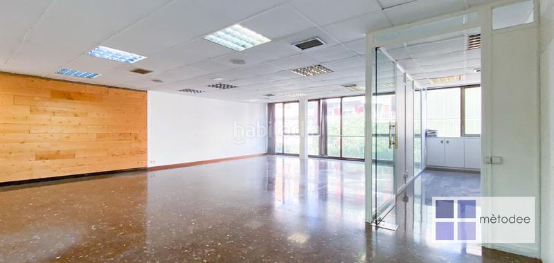 Foto 7896998f-02ea-443c-8d1a-69b7a5a3645c. Miete büro mit heizung in La Nova Esquerra de l´Eixample Barcelona