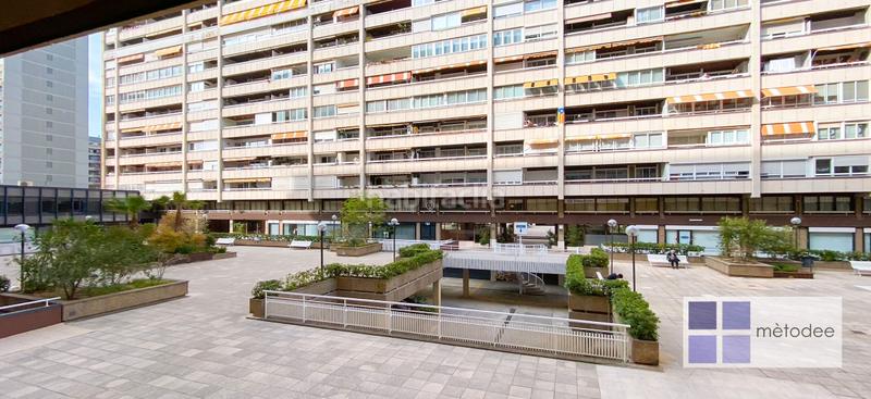 Foto e7e97d2d-2160-4131-9def-f8c346680fae. Alquiler oficina  de gran visibilidad y localización en Barcelona