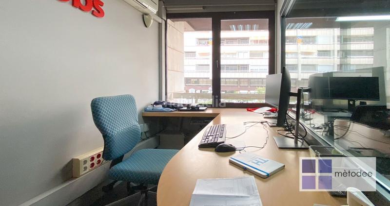 Foto b30cadff-6112-4626-8536-5e760a9b6b93. Location bureau avec chauffage dans La Nova Esquerra de l´Eixample Barcelona