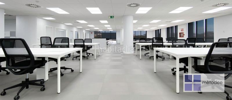 Foto 673c88d8-9694-49dd-9b6a-de07694fb677. Location bureau avec chauffage dans Centre Sant Just Desvern