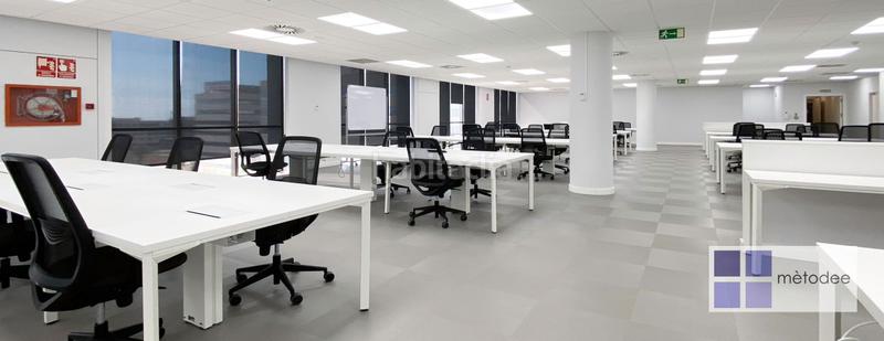 Foto 49d3385a-d69f-45ff-a62c-b3f9028fdccb. Rent office space with heating in Centre Sant Just Desvern