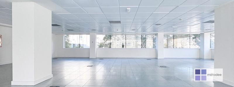 Foto b7334368-6c47-4b52-8257-e1d8f2f429b0. Miete büro mit heizung in Sants Barcelona