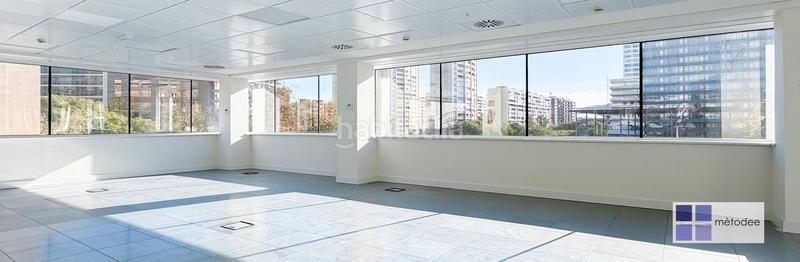 Foto 62002089-f885-479e-a1a8-60b19e249b2e. Rent office space with heating in Sants Barcelona