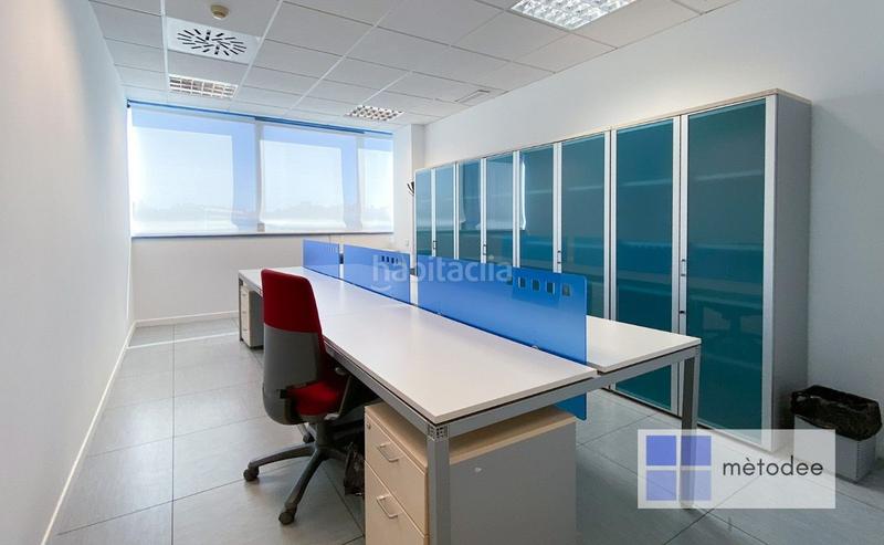 Foto 189800e2-25c8-4665-8e42-21fd34a3a5b9. Affitto ufficio con riscaldamento in Centre Sant Just Desvern