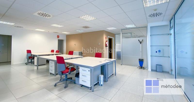 Foto 0387fc6a-3162-4995-bfdb-a83ad6aab646. Miete büro mit heizung in Centre Sant Just Desvern