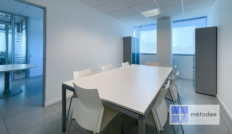 Foto 7784867d-d6f6-446d-8c27-875778a59c2e. Miete büro mit heizung in Centre Sant Just Desvern