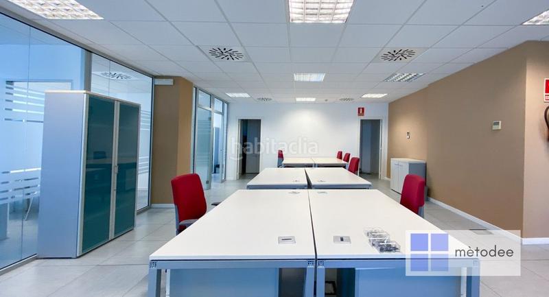 Foto dae0aaaf-97f6-493c-a196-5f80c383ced6. Miete büro mit heizung in Centre Sant Just Desvern