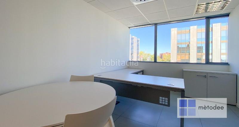 Foto e53085f3-fe1c-425e-98d7-3b4963cf1fd8. Miete büro mit heizung in Centre Sant Just Desvern