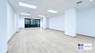 Location Bureau  Carrer del consell de cent. Oficina impecable muy luminosa