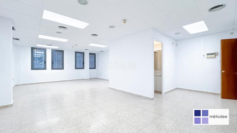 Foto c2b6e0c8-0fed-44da-a828-b34f4fe13617. Miete büro in La Nova Esquerra de l´Eixample Barcelona