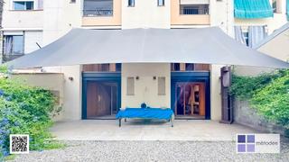 Loft  Carrer de la ciutat de granada. Exclusivo loft de diseño y gran patio ajardinado en barcelona