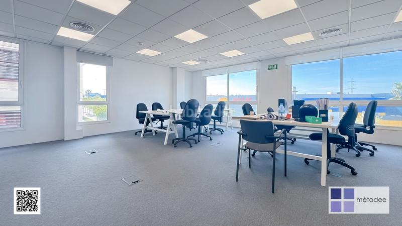 Foto 253e5e82-8a12-4639-9199-0d856304ee19. Miete büro in carretera reial 122 in Mas Lluí - Els Miralls Sant Just Desvern