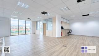 Miete Büro  Carrer de frederic mompou. Oficina exterior en edificio corporativo