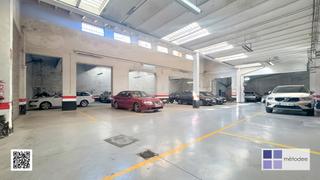 Miete Geschäftsraum  Carrer del rosselló. Amplio local comercial con posibilidad de ampliación – calle ros