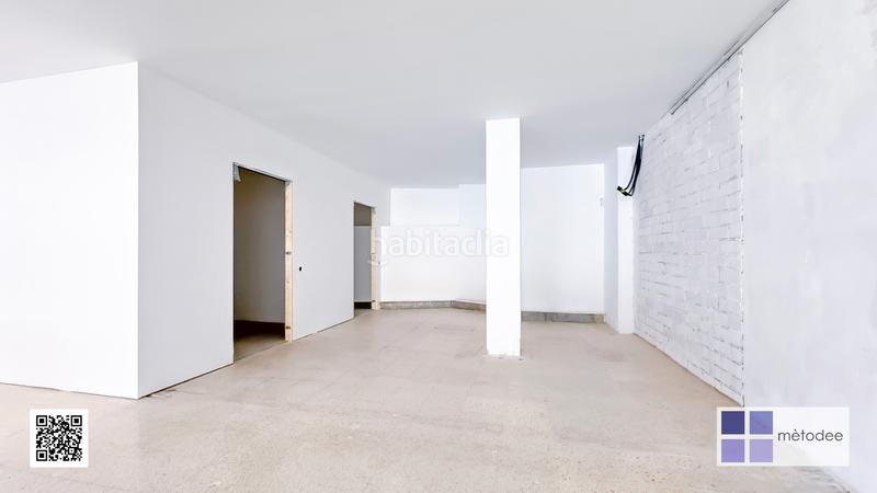 Foto 7fa659ba-f162-4ea7-b126-d89f5fcd97ca. Alquiler local comercial oportunidad local-oficina con gran fachada acristalada en Mataró