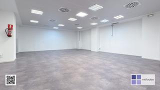 Location Bureau  Avinguda de cornellà. Oficina funcional en edificio corporativo