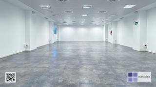 Location Bureau  Avinguda de cornellà. Oficina reformada y funcional en edificio corporativo