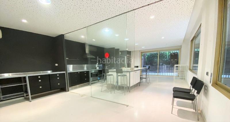 Foto 6ac85def-c0a0-48ce-a85d-f9bb4c19829b. Location bureau avec chauffage dans Tres Torres Barcelona