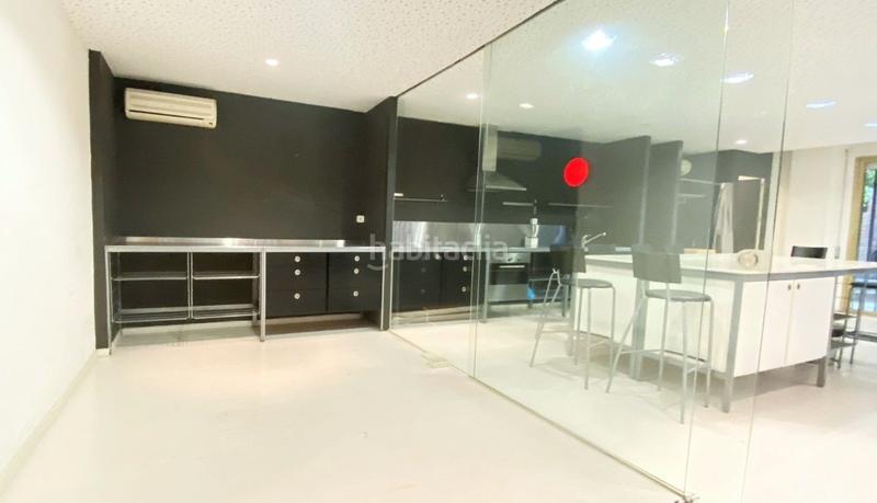 Foto 8f7658e3-c770-4844-9d6b-7e7caee463e4. Location bureau avec chauffage dans Tres Torres Barcelona