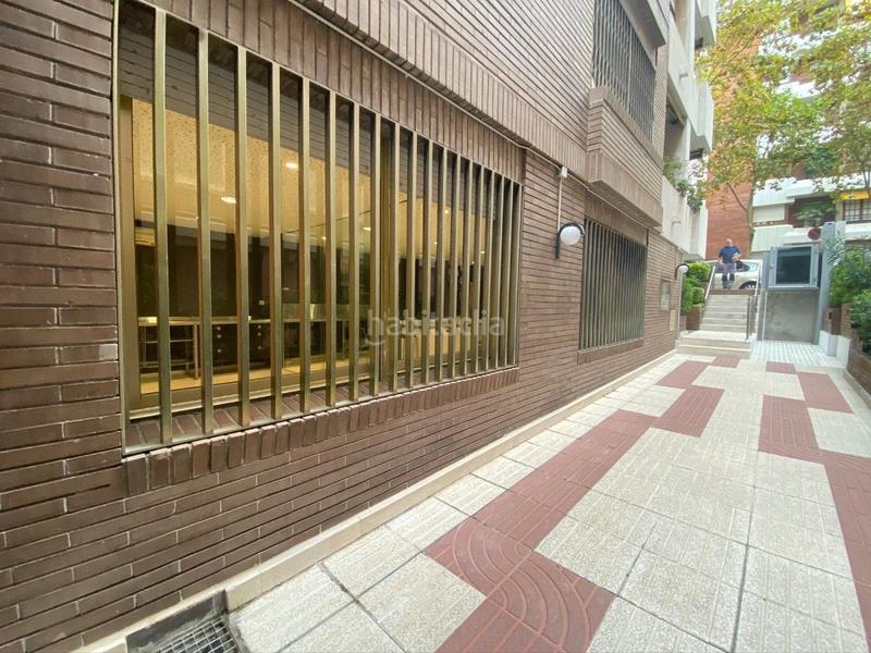 Foto 6ca0ceb4-ecc8-4623-b84b-74ea1bac4f64. Miete büro mit heizung in Tres Torres Barcelona