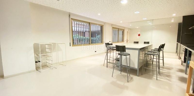 Foto 3a3229da-c5b6-49ea-91d2-2af4310ca621. Rent office space with heating in Tres Torres Barcelona