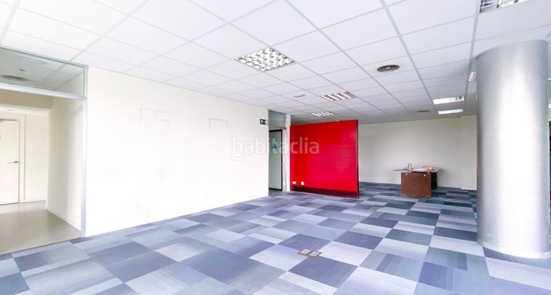 Foto d893c677-36f2-4bcf-8961-f38d7352b521. Rent office space with heating in Centre Sant Just Desvern