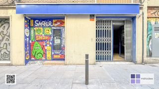 Local Comercial  Carrer del sots - tinent navarro. Local comercial en venta con doble escaparate en el gòtic