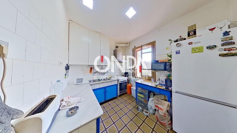 Foto 40a4e702-4ef9-42a1-8e46-283c354fd155. Casa a pare fidel 8 a Tremp