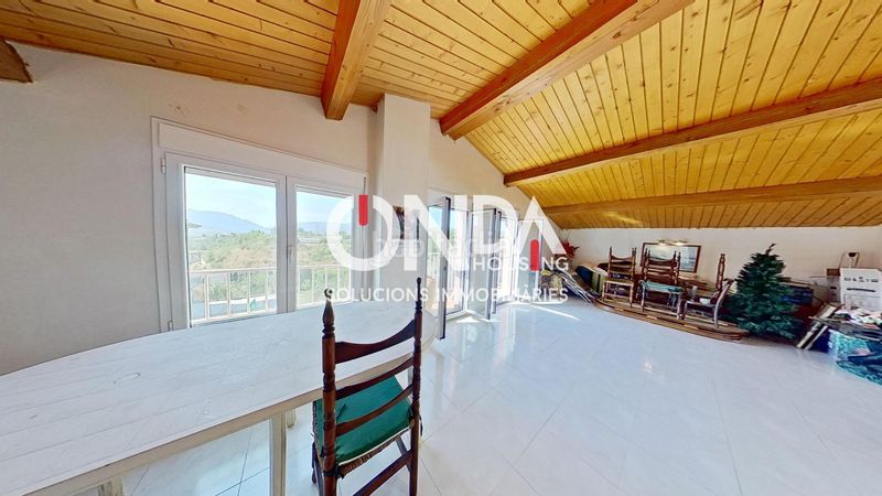 Foto 598acc3d-aa26-4544-986b-60570dd84648. Casa a pare fidel 8 a Tremp