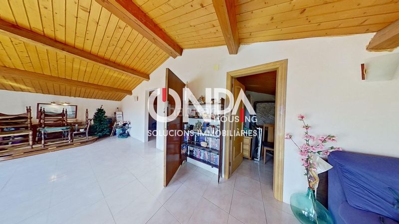 Foto ea9cf4db-5b3e-4acd-beb6-82b7c01cbb79. Casa a pare fidel 8 a Tremp