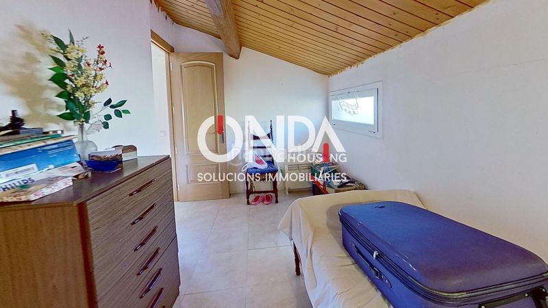 Foto f07a255d-677d-4797-92d3-991666c2b0cf. Casa a pare fidel 8 a Tremp