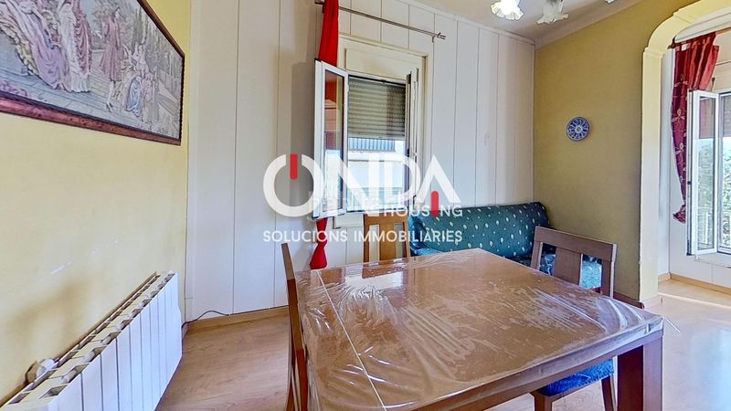 Foto f9a8572b-16e3-4564-991a-e5629c55fdce. Casa a pare fidel 8 a Tremp