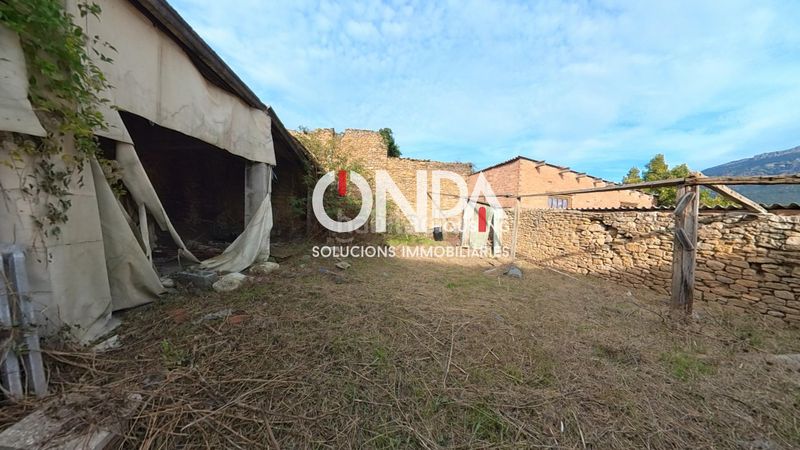 Foto 3ad474b9-fcd0-4e96-83db-3a0df873d121. Terreny residencial a de la f.del ped a Àger