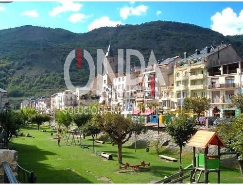 Foto d166003e-7ef3-40b4-82e7-317ddcf2481e. Pis a carrer bressui 8 a Sort