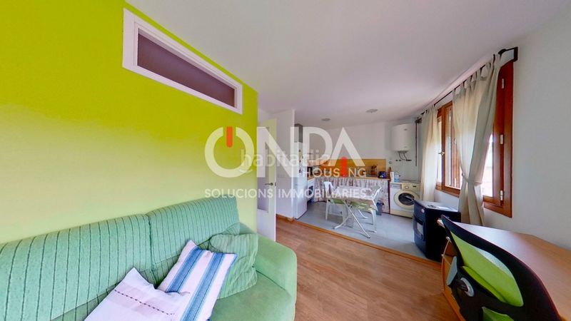 Foto 75c2037b-1d3d-4af1-8d3e-e3fa0ac7d4ee. Apartament amb calefacció a Pobla de Segur (La)
