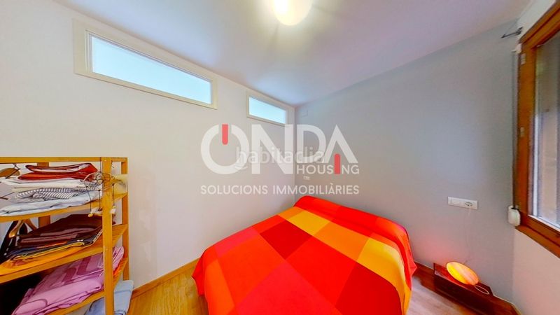 Foto bd002ae3-4d2d-4072-a938-e99aaa087e9f. Apartament amb calefacció a Pobla de Segur (La)