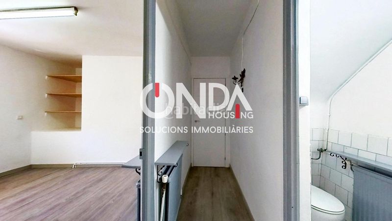 Foto bec82c55-5c65-4731-91b8-1234c4908a2a. Edifici a carretera lleida 2 a Organyà