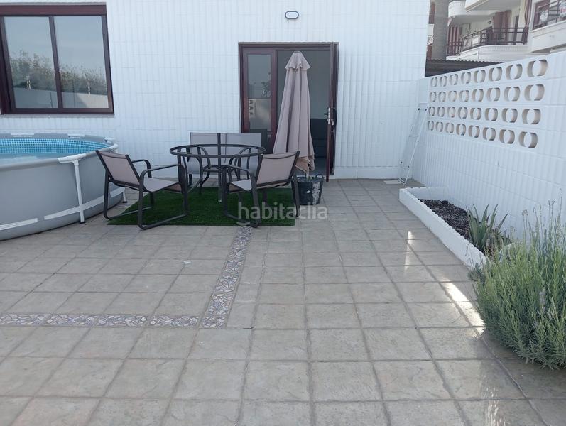 Foto d950cb1e-404a-4437-9e42-0d4f29ee960d. Casa pareada bonito pareado a 50m del mar. en Daimús