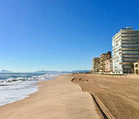 Apartament a Tavernes de la Valldigna. Estupendo apartamento en playa de tabernes de la valldigna