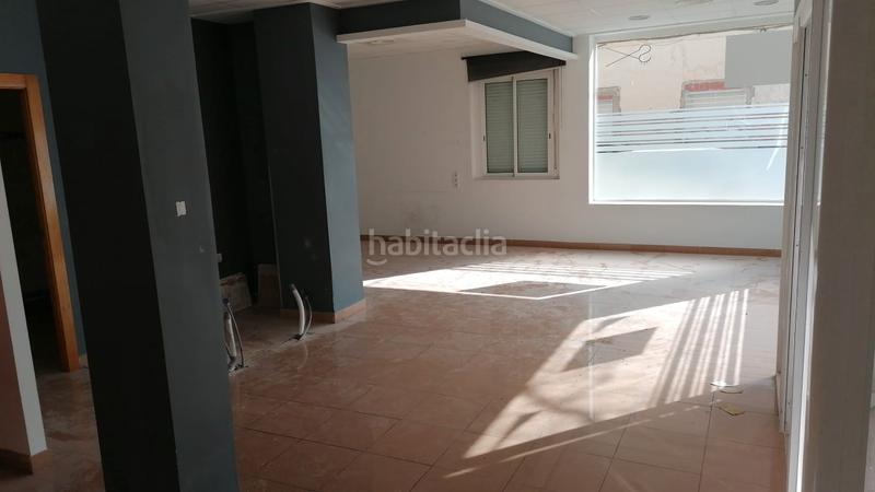 Foto 16bfc0aa-977d-4003-9e92-c0eba85e3632. Rent business premise with heating in Plaza Elíptica - República Argentina Gandia