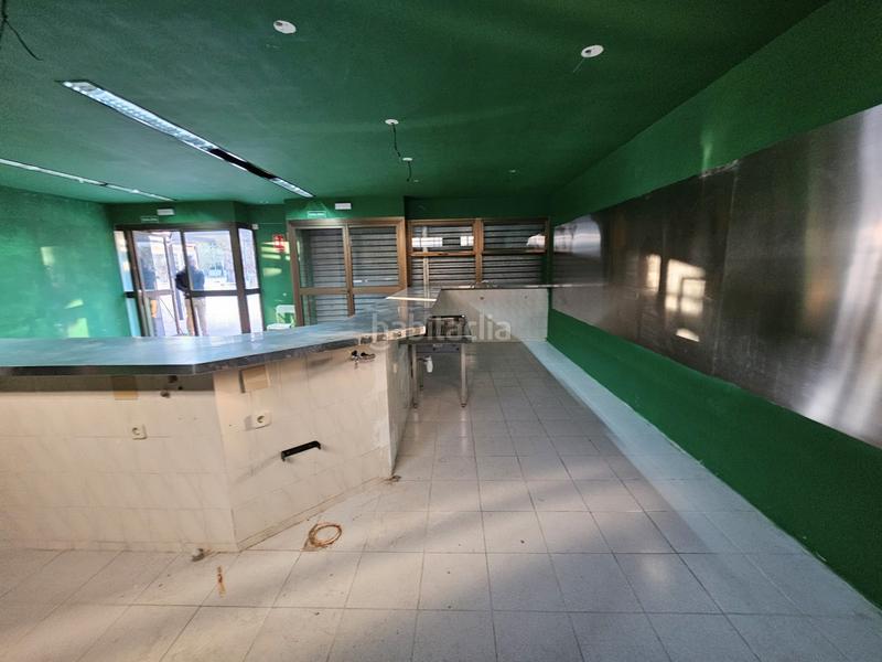 Foto 61d34fee-4e11-4d65-b294-56da151f447f. Lloguer local comercial a plaça del temple 1 a Playa de Gandía Gandia