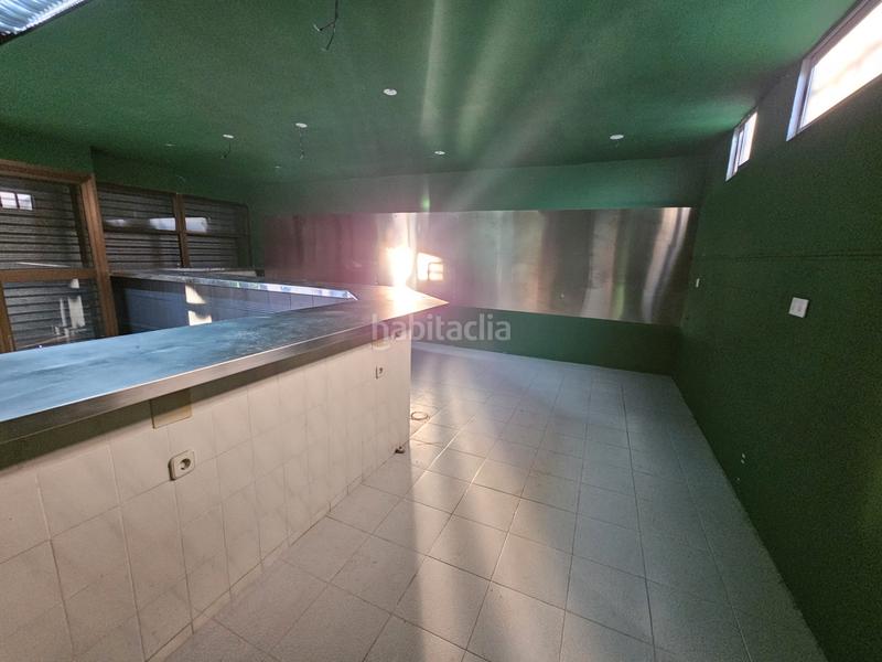 Foto 01859a80-7ac8-4a6e-b908-761acc996d5d. Rent business premise in plaça del temple 1 in Playa de Gandía Gandia