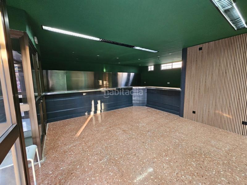 Foto 1e2d6888-7d56-48e6-8eb2-a97786c45514. Rent business premise in plaça del temple 1 in Playa de Gandía Gandia