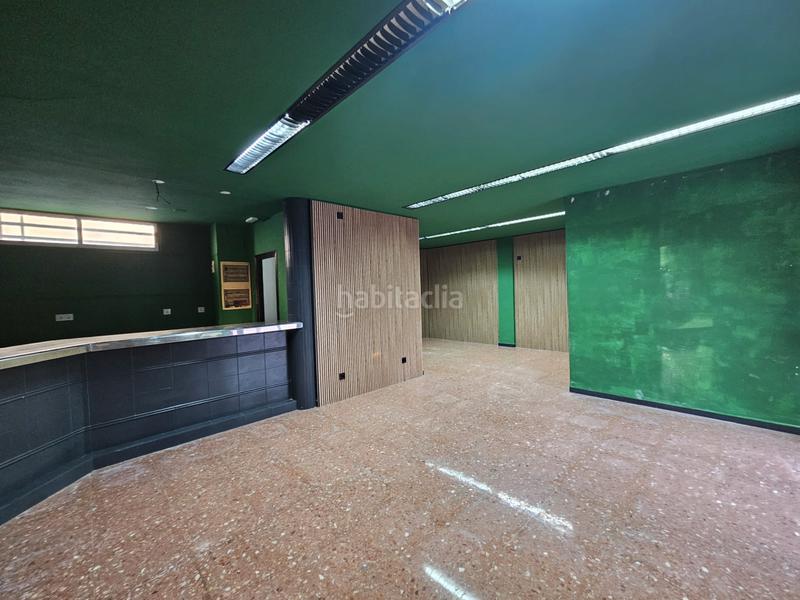 Foto 761bbef9-90d4-4537-8e55-bffd6fb17f43. Rent business premise in plaça del temple 1 in Playa de Gandía Gandia