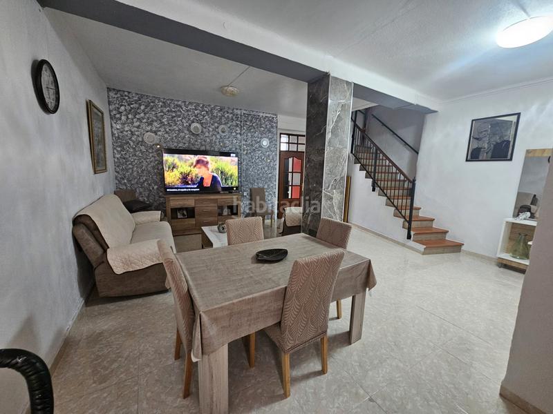 Foto 788a9975-2ba2-4605-adb2-629eab61588b. Casa adossada a Villalonga