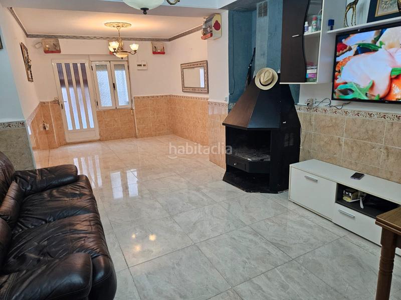 Foto b9e124ca-918b-4d40-8baf-2952c21d8d70. Casa en carrer sant vicent 17 economica casa en Almoines