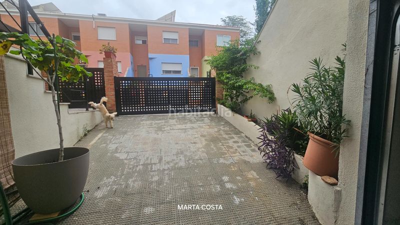Foto 7298d734-3daa-4f65-b3fa-664b850c8eba. Casa adossada amb xemeneia calefacció aparcament piscina a Almoines