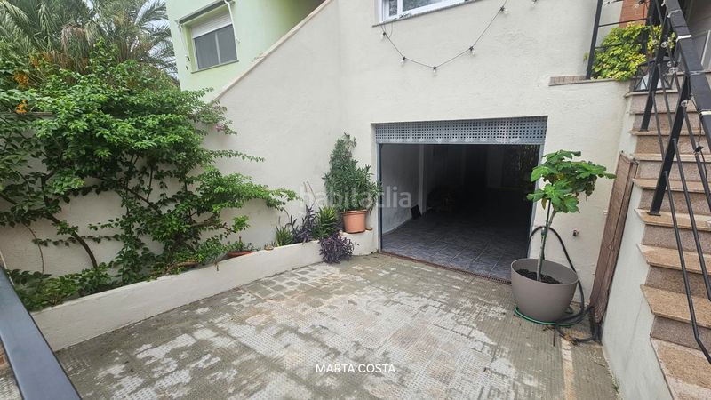 Foto 90e030de-92ce-40ac-9559-9827e63c6970. Casa adossada amb xemeneia calefacció aparcament piscina a Almoines