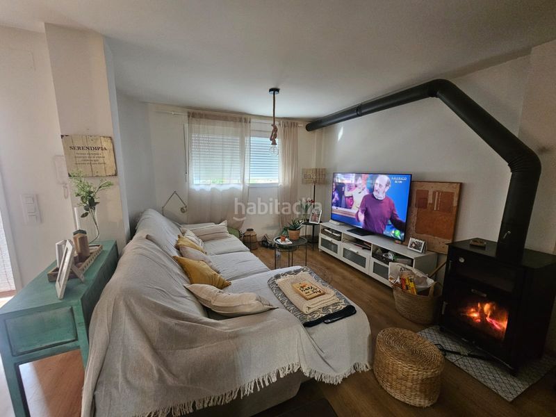 Foto c35f12fd-ff8d-4f8d-813e-207da6fd7aa1. Casa adossada amb xemeneia calefacció aparcament piscina a Almoines